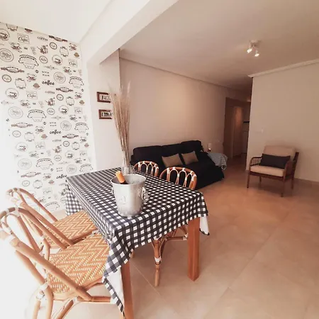 Coqueto Con Parking דירה *